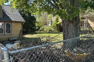 1321 Wheeling Ave, Zanesville, OH 43701 - Photo 17