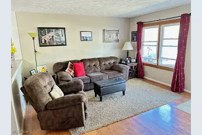 2194 Santom Road E, Stow, OH 44224 - Photo 3