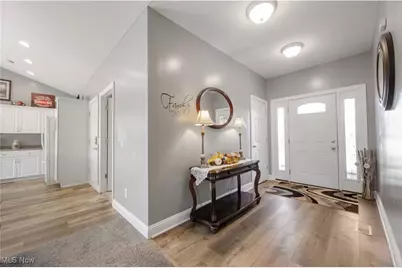 963 Saint Brendan Drive, Canal Fulton, OH 44614 - Photo 9