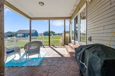 963 Saint Brendan Drive, Canal Fulton, OH 44614 - Photo 5