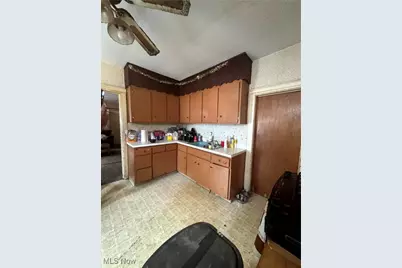 3799 E 54th Street, Loveland, OH 44105 - Photo 3