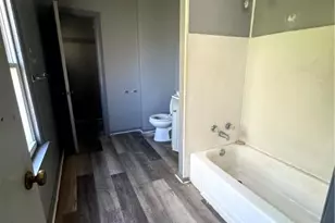 5806 Fleet Ave, Loveland, OH 44105 - Photo 5