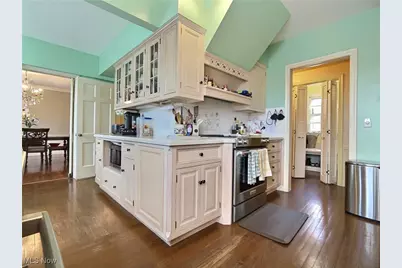 14575 Shaker Boulevard, Huber Heights, OH 44120 - Photo 9