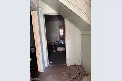 919 W 41st Street, Ashtabula, OH 44004 - Photo 3