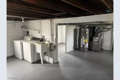 727 Cato Avenue, Akron, OH 44310 - Photo 13