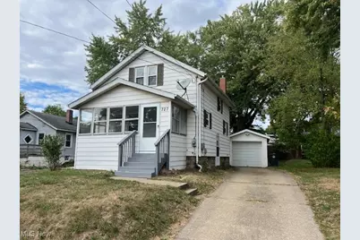 727 Cato Avenue, Akron, OH 44310 - Photo 1