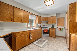 7305 Darrow Rd, Huron, OH 44839 - Photo 11