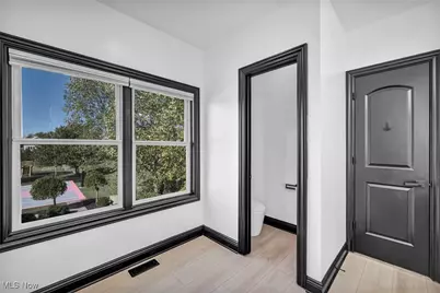 10640 Bayshire Trail, Kirtland, OH 44094 - Photo 27