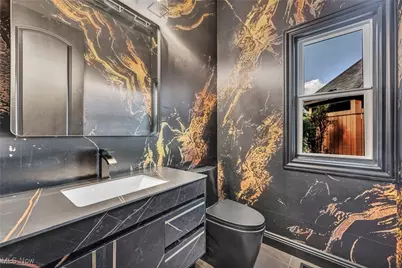 10640 Bayshire Trail, Kirtland, OH 44094 - Photo 17