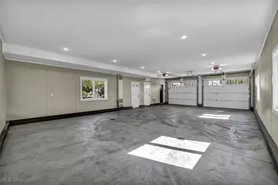 10640 Bayshire Trail, Kirtland, OH 44094 - Photo 39