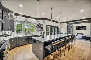 10640 Bayshire Trail, Kirtland, OH 44094 - Photo 3