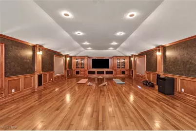 10640 Bayshire Trail, Kirtland, OH 44094 - Photo 35