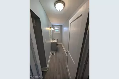 2890 Bailey Road, Cuyahoga Falls, OH 44221 - Photo 9