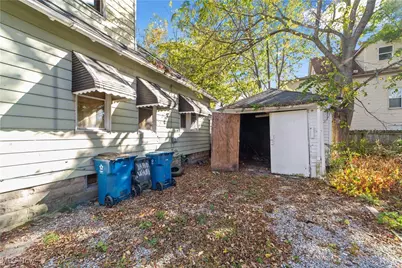 911 W 9th Street, Lorain, OH 44052 - Photo 17