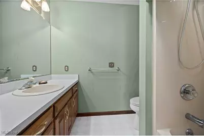 48221 Rice Road, Amherst, OH 44001 - Photo 41