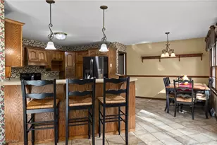 48221 Rice Rd, Amherst, OH 44001 - Photo 11