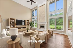 9790 Hidden Holw Trl, Grandview Heights, OH 44147 - Photo 9