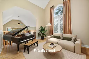 9790 Hidden Holw Trl, Grandview Heights, OH 44147 - Photo 17