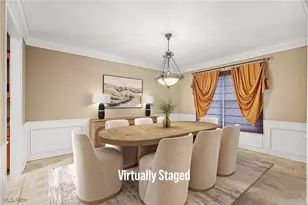 9790 Hidden Holw Trl, Grandview Heights, OH 44147 - Photo 7