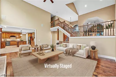 9790 Hidden Hollow Trail, Grandview Heights, OH 44147 - Photo 11