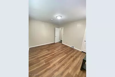 808 Marmion Avenue, Youngstown, OH 44502 - Photo 11