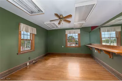 816 E Turkeyfoot Lake Road, Akron, OH 44319 - Photo 11