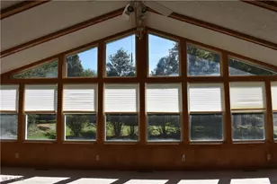 2530 Monnie Pl, Zanesville, OH 43701 - Photo 7