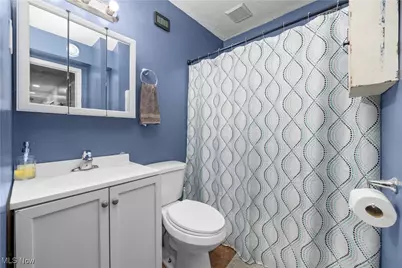 4272 Brockley Avenue, Sheffield Lake, OH 44054 - Photo 19