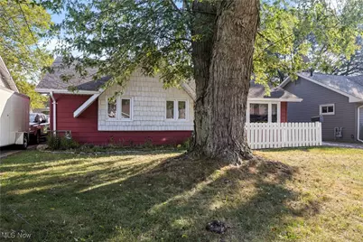 4272 Brockley Avenue, Sheffield Lake, OH 44054 - Photo 1