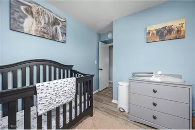 4272 Brockley Avenue, Sheffield Lake, OH 44054 - Photo 15