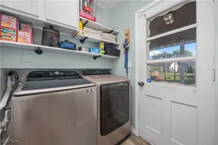 4272 Brockley Ave, Sheffield Lake, OH 44054 - Photo 13