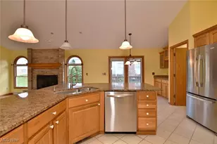 138 Bay Hill Dr, Wadsworth, OH 44281 - Photo 13