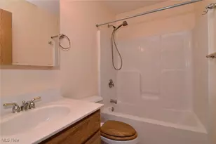 138 Bay Hill Dr, Wadsworth, OH 44281 - Photo 29