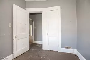 11232 Continental Ave, Loveland, OH 44104 - Photo 15