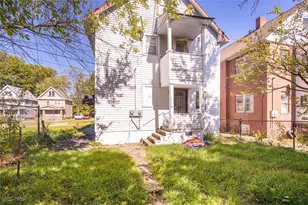 11232 Continental Ave, Loveland, OH 44104 - Photo 29