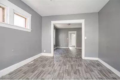 11232 Continental Avenue, Loveland, OH 44104 - Photo 25