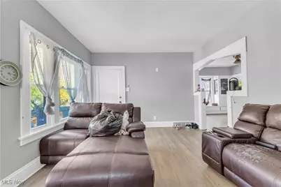 13604 McElhattan Avenue, Loveland, OH 44110 - Photo 25