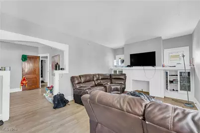 13604 McElhattan Avenue, Loveland, OH 44110 - Photo 23