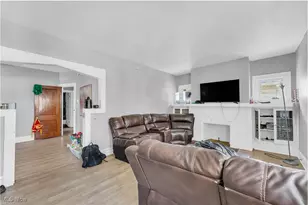 13604 Mcelhattan Ave, Loveland, OH 44110 - Photo 23