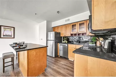 2222 Detroit Avenue #517, Loveland, OH 44113 - Photo 11