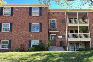 42 Gloucester Ct, Akron, OH 44313 - Photo 1