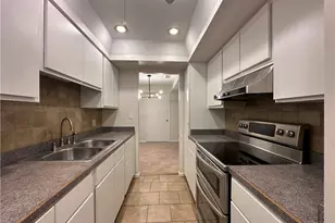 42 Gloucester Ct, Akron, OH 44313 - Photo 3