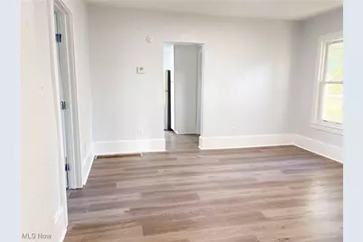 442 S Liberty Avenue, Alliance, OH 44601 - Photo 15