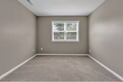 5904 Wakefield Avenue, Loveland, OH 44102 - Photo 19