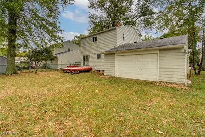 38109 Poplar Drive, Willoughby, OH 44094 - Photo 5