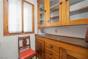 2312 E 32nd St, Lorain, OH 44055 - Photo 5