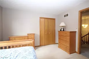 2660 S Medina Line Rd, Wadsworth, OH 44281 - Photo 25