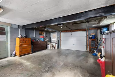 1122 Hukill Street, Brilliant, OH 43913 - Photo 29