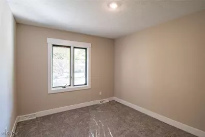 6519 Lorraine Avenue NW, Massillon, OH 44646 - Photo 19