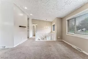 1031 Karla Dr, Clinton, OH 44216 - Photo 7